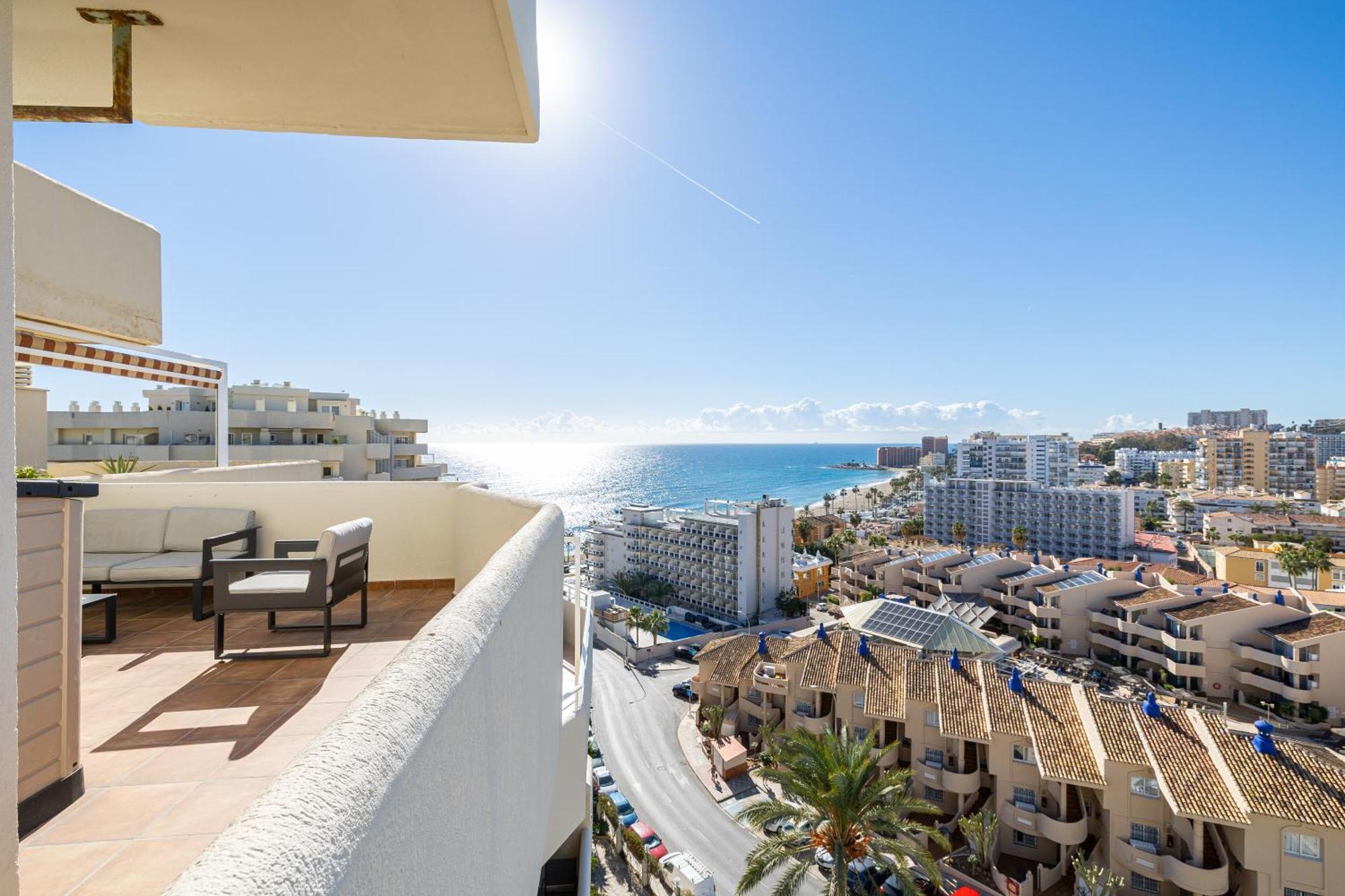 Holidays2Benal Beach Terraza Solarium 贝纳尔马德纳 外观 照片