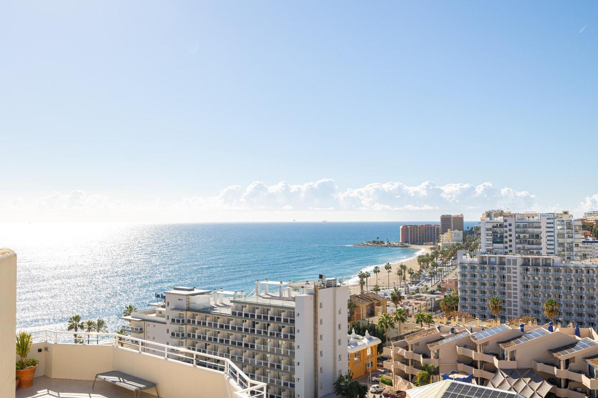 Holidays2Benal Beach Terraza Solarium 贝纳尔马德纳 外观 照片