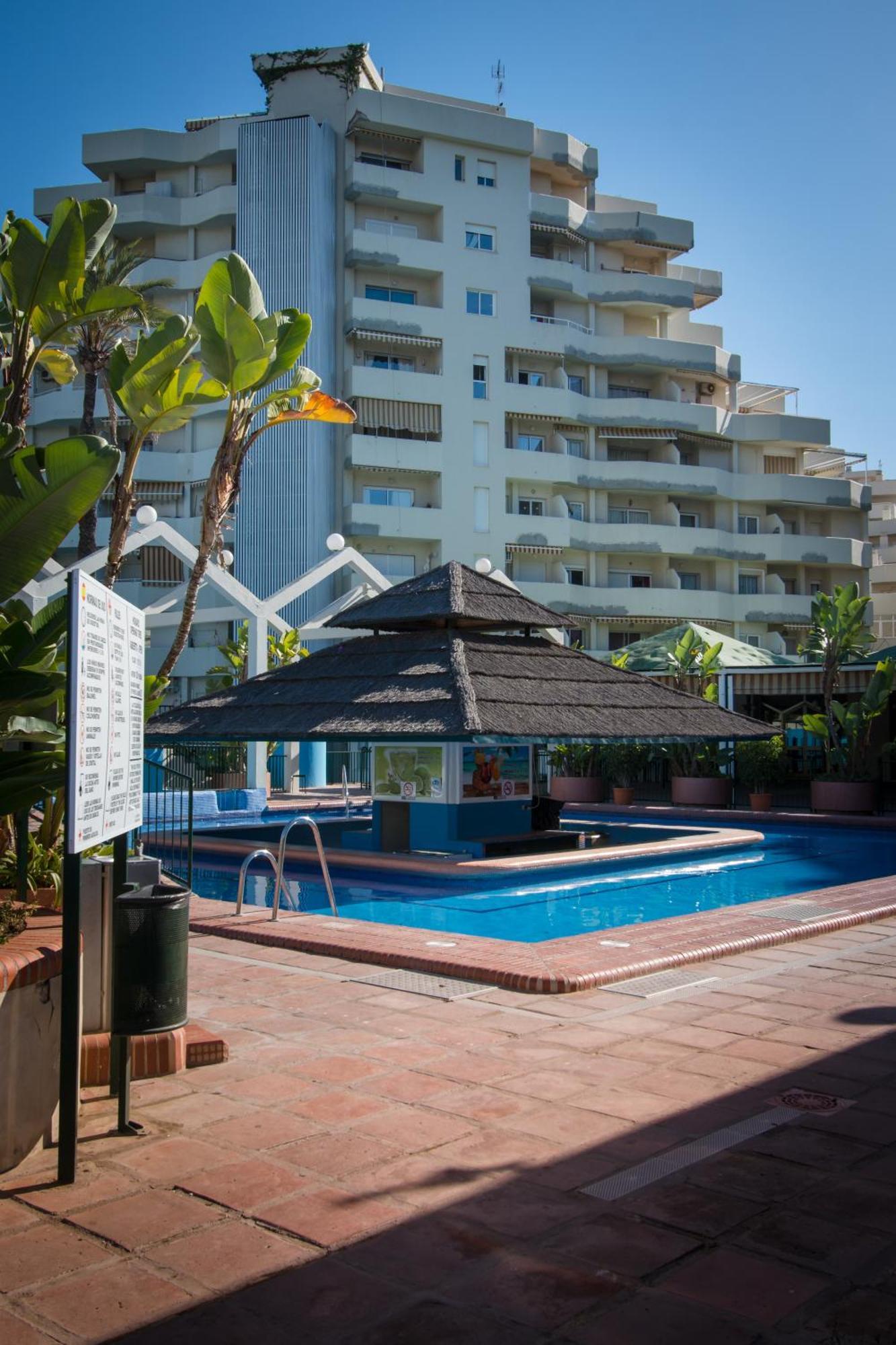 Holidays2Benal Beach Terraza Solarium 贝纳尔马德纳 外观 照片